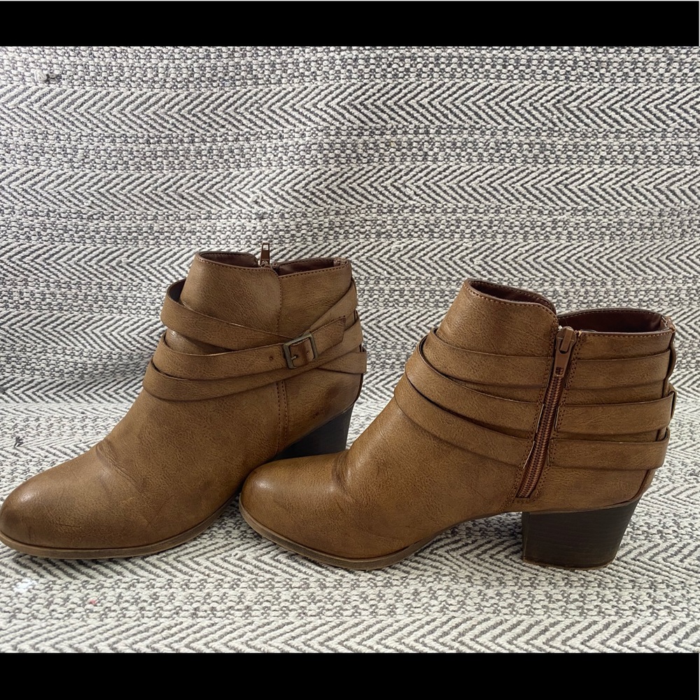 Women’s Ankle Boots Size 9